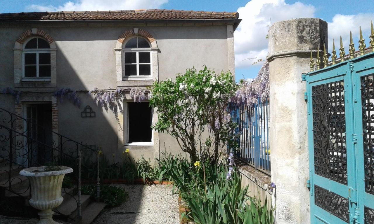Bed & Breakfast L'isle De Bourbon Le Gue-de-Velluire
